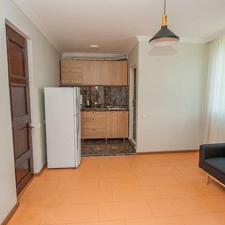 Hotel Cosmos Batumi Zewnętrze zdjęcie