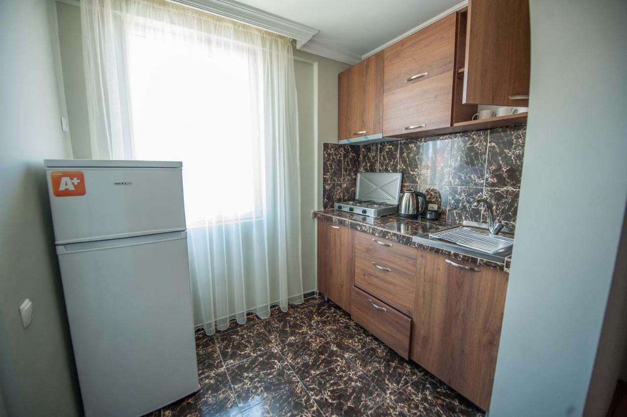 Hotel Cosmos Batumi Zewnętrze zdjęcie