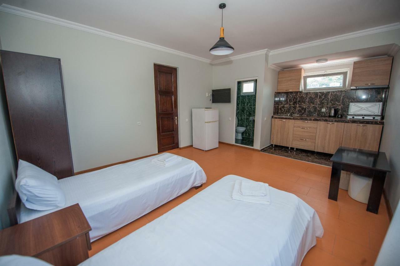 Hotel Cosmos Batumi Zewnętrze zdjęcie