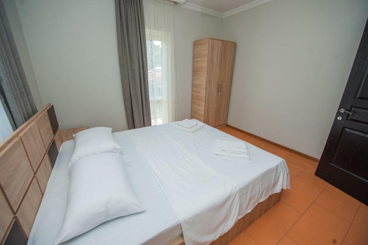 Hotel Cosmos Batumi Zewnętrze zdjęcie