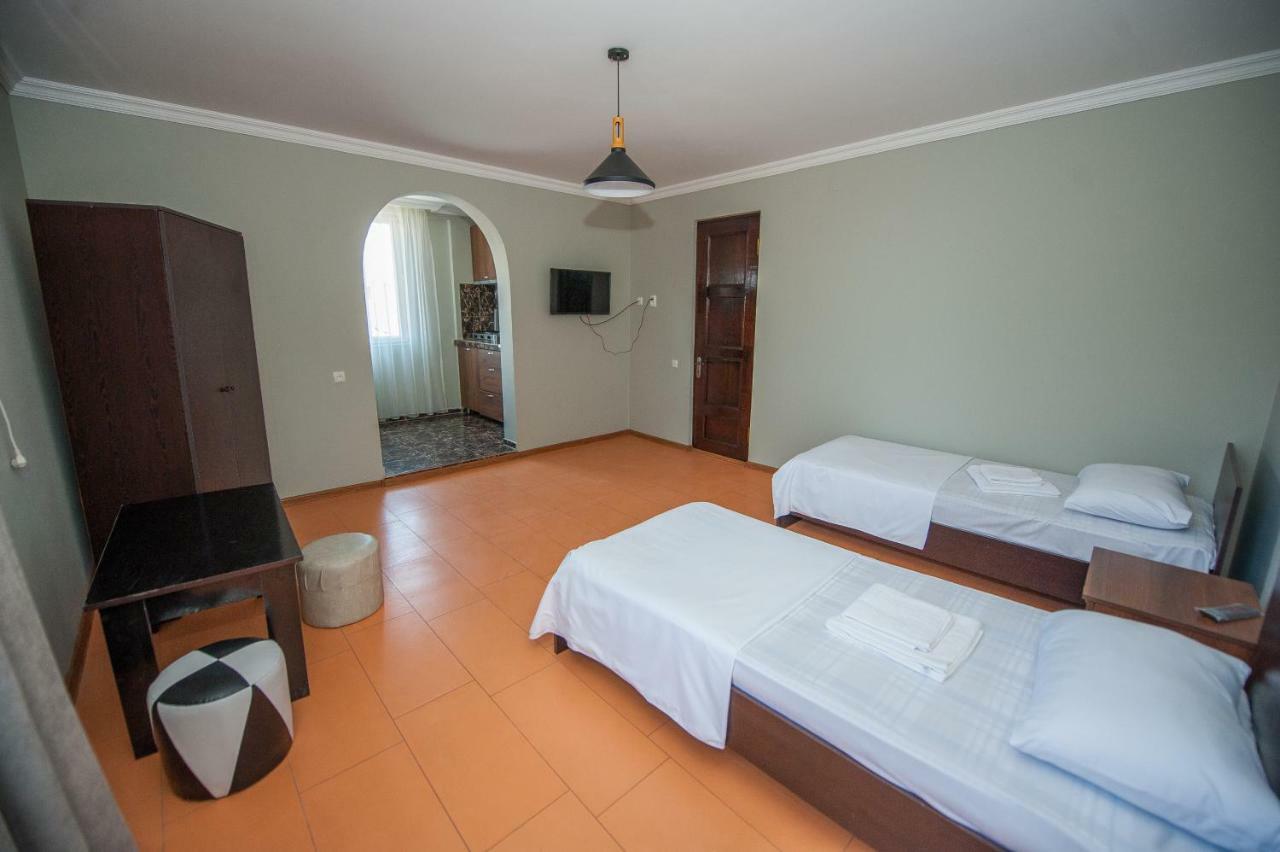 Hotel Cosmos Batumi Zewnętrze zdjęcie