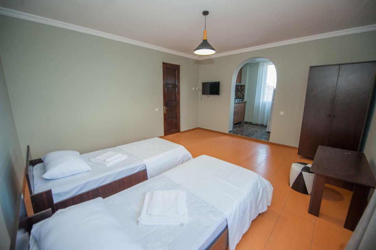 Hotel Cosmos Batumi Zewnętrze zdjęcie